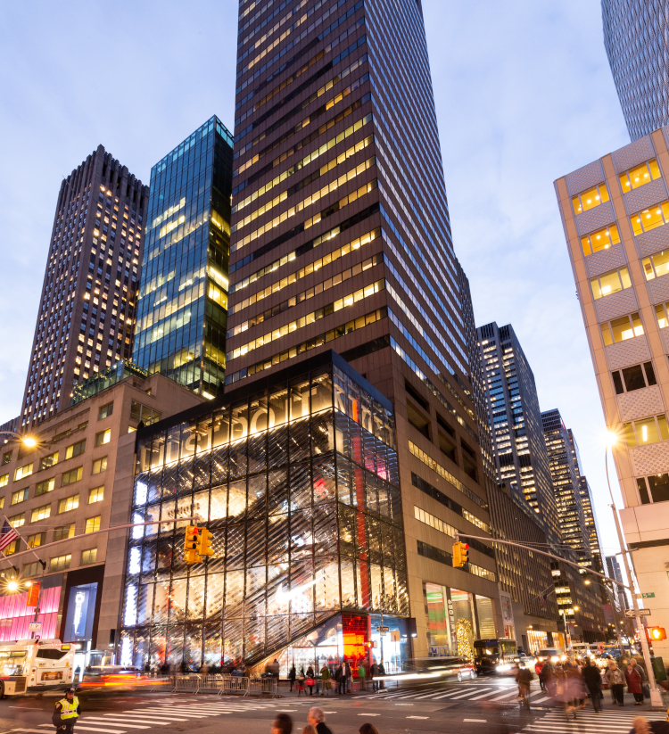 650 Fifth Avenue Gallery